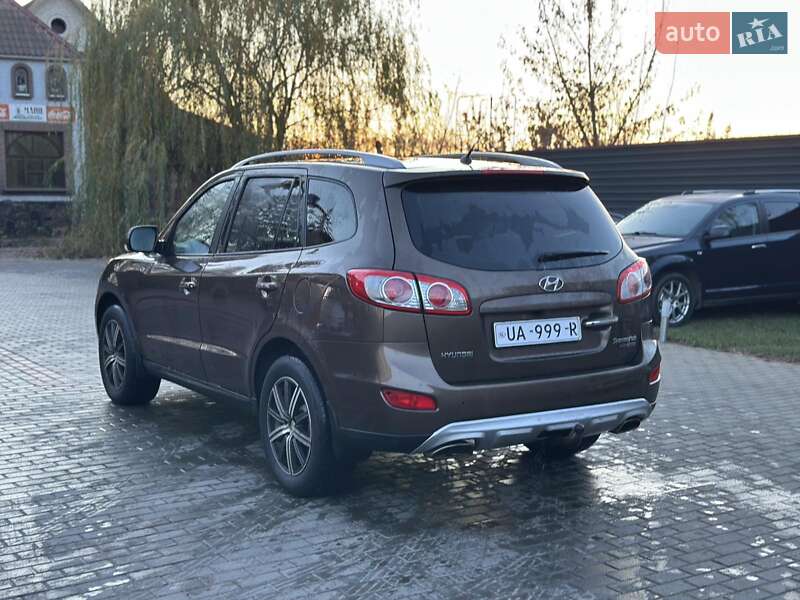 Внедорожник / Кроссовер Hyundai Santa FE 2011 в Ровно фото 5 Внедорожник / Кроссовер Hyundai Santa FE 2011 в Ровно