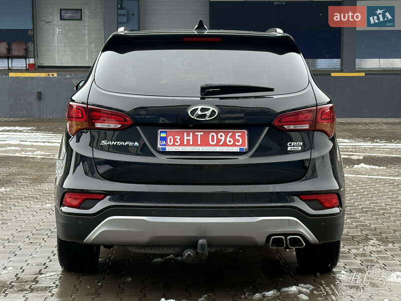 Внедорожник / Кроссовер Hyundai Santa FE 2016 в Ровно