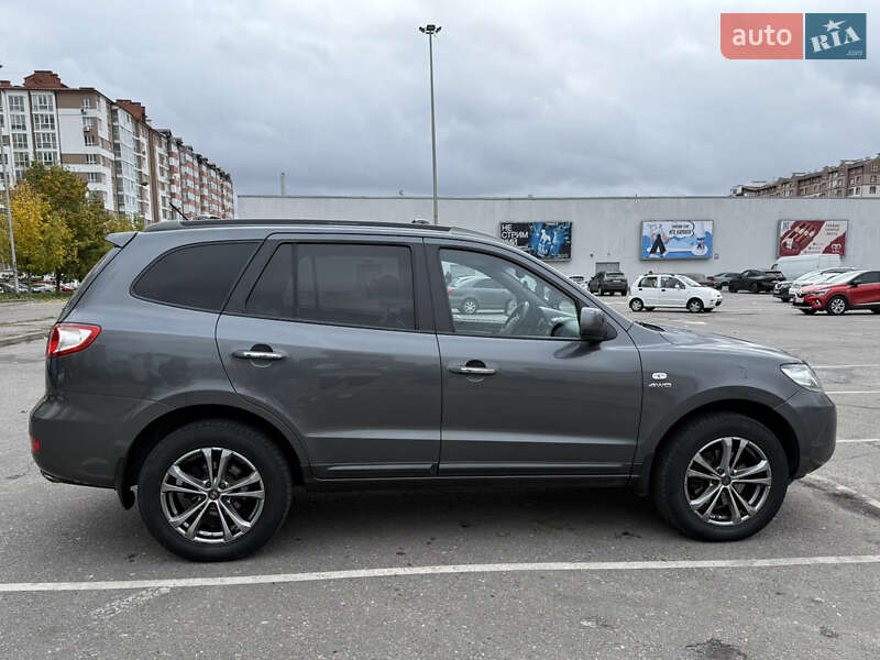 Внедорожник / Кроссовер Hyundai Santa FE 2006 в Ивано-Франковске