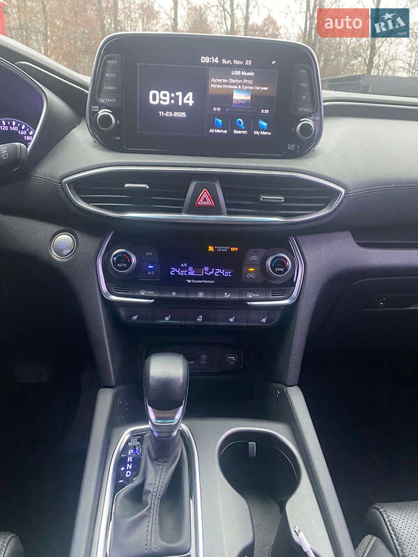 Внедорожник / Кроссовер Hyundai Santa FE 2019 в Конотопе