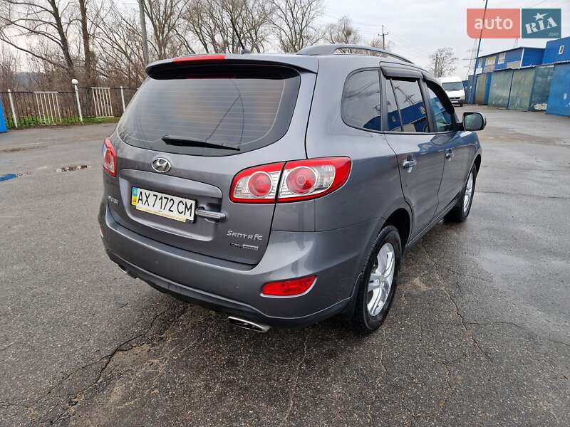 Внедорожник / Кроссовер Hyundai Santa FE 2011 в Харькове