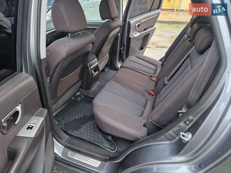 Внедорожник / Кроссовер Hyundai Santa FE 2011 в Харькове