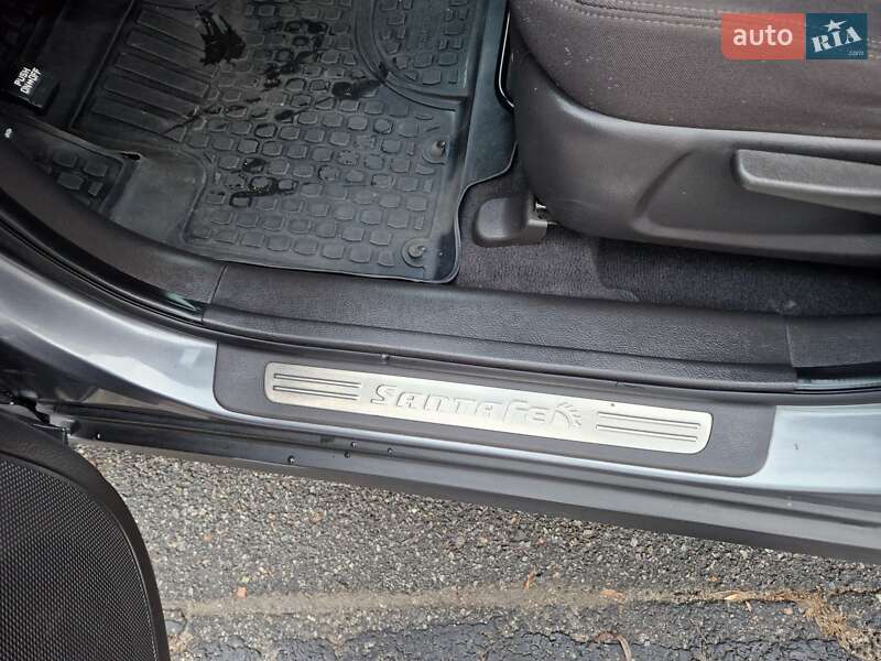 Внедорожник / Кроссовер Hyundai Santa FE 2011 в Харькове