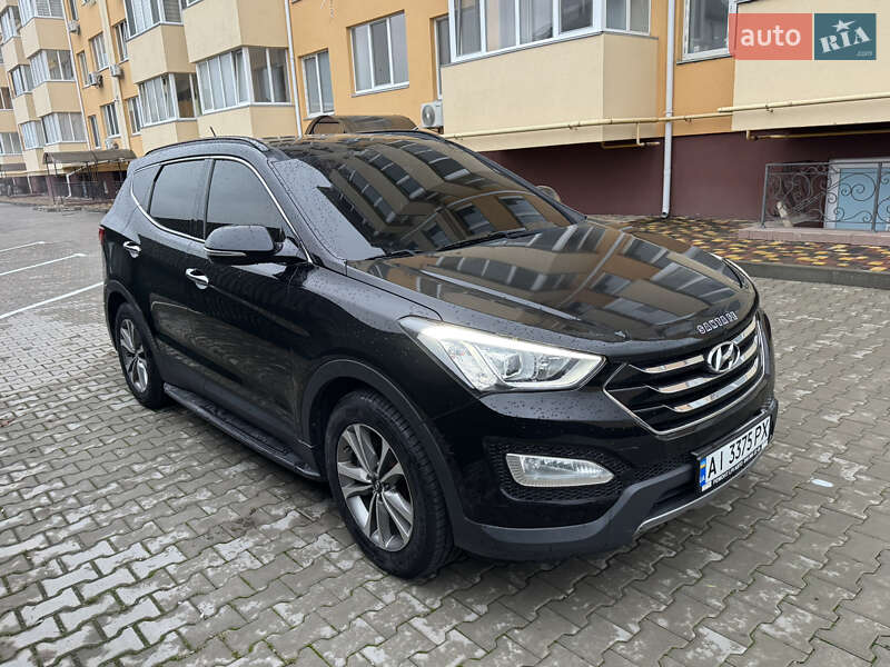 Внедорожник / Кроссовер Hyundai Santa FE 2015 в Киеве