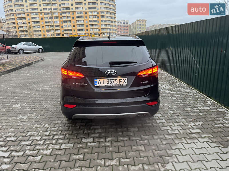 Внедорожник / Кроссовер Hyundai Santa FE 2015 в Киеве