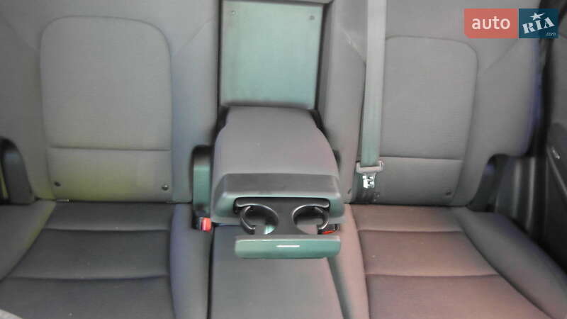 Внедорожник / Кроссовер Hyundai Santa FE 2012 в Киеве