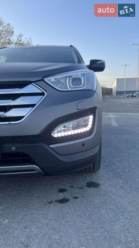 Внедорожник / Кроссовер Hyundai Santa FE 2014 в Одессе