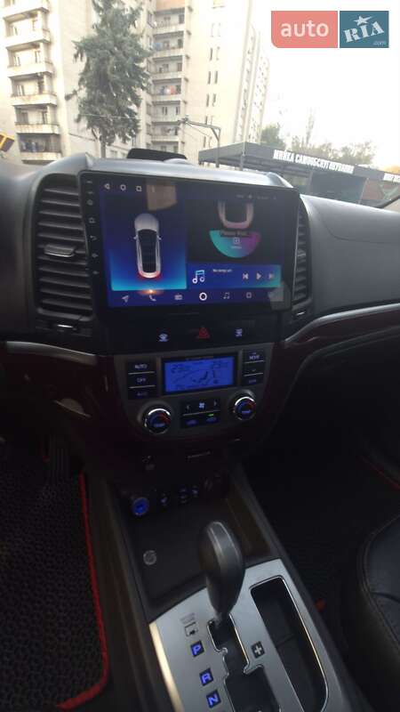 Внедорожник / Кроссовер Hyundai Santa FE 2010 в Запорожье