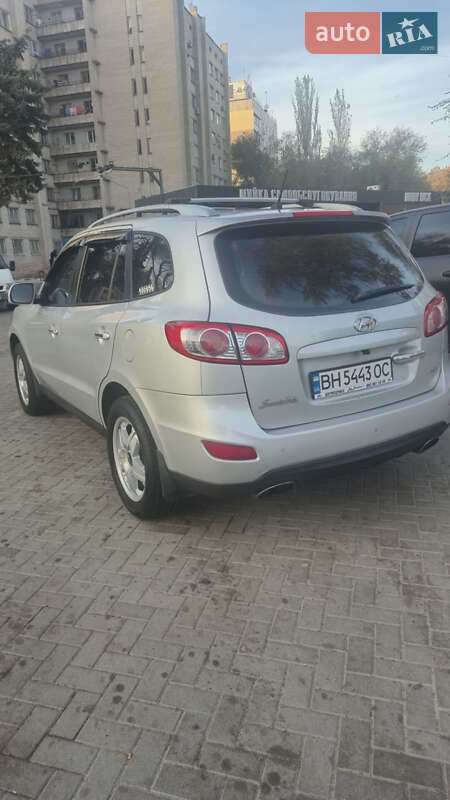 Внедорожник / Кроссовер Hyundai Santa FE 2010 в Запорожье