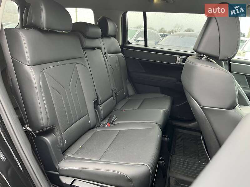 Внедорожник / Кроссовер Hyundai Santa FE 2025 в Луцке