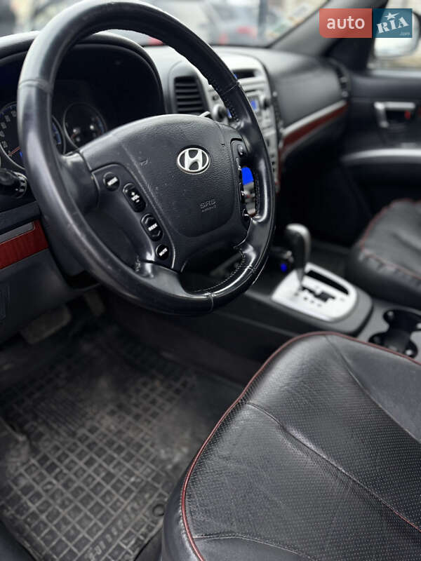 Внедорожник / Кроссовер Hyundai Santa FE 2007 в Черновцах