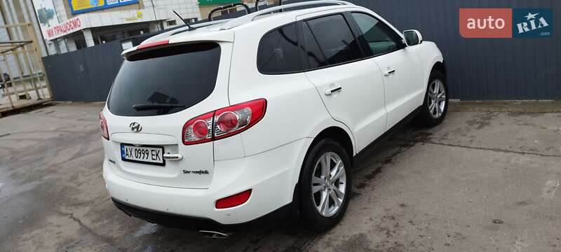 Внедорожник / Кроссовер Hyundai Santa FE 2011 в Харькове