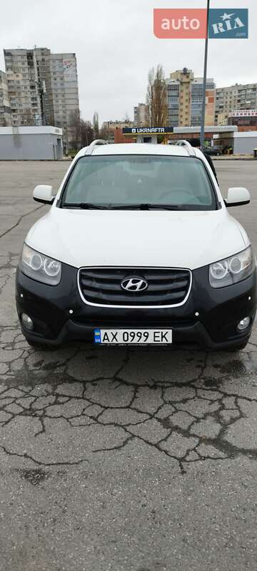 Внедорожник / Кроссовер Hyundai Santa FE 2011 в Харькове