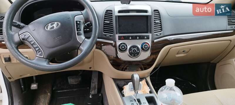 Внедорожник / Кроссовер Hyundai Santa FE 2011 в Харькове