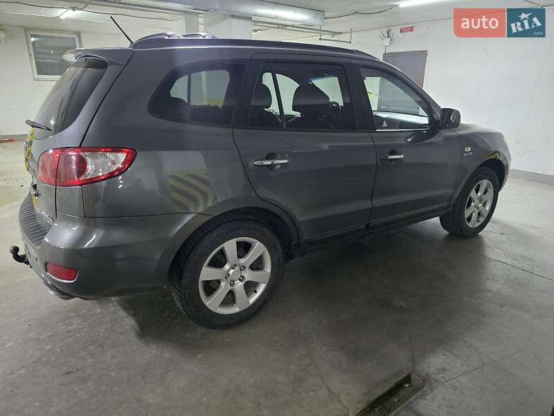 Внедорожник / Кроссовер Hyundai Santa FE 2007 в Черновцах