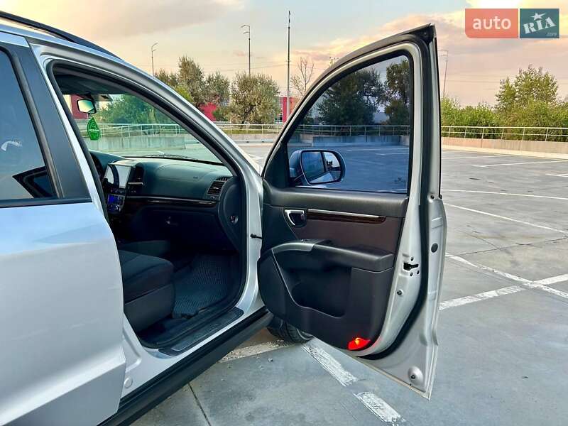 Внедорожник / Кроссовер Hyundai Santa FE 2012 в Киеве фото 33 Внедорожник / Кроссовер Hyundai Santa FE 2012 в Киеве