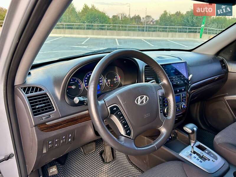 Внедорожник / Кроссовер Hyundai Santa FE 2012 в Киеве фото 38 Внедорожник / Кроссовер Hyundai Santa FE 2012 в Киеве