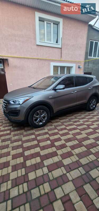 Внедорожник / Кроссовер Hyundai Santa FE 2015 в Одессе