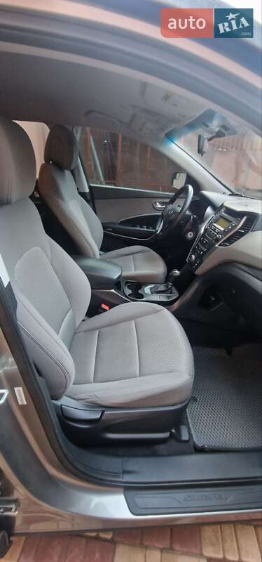 Внедорожник / Кроссовер Hyundai Santa FE 2015 в Одессе