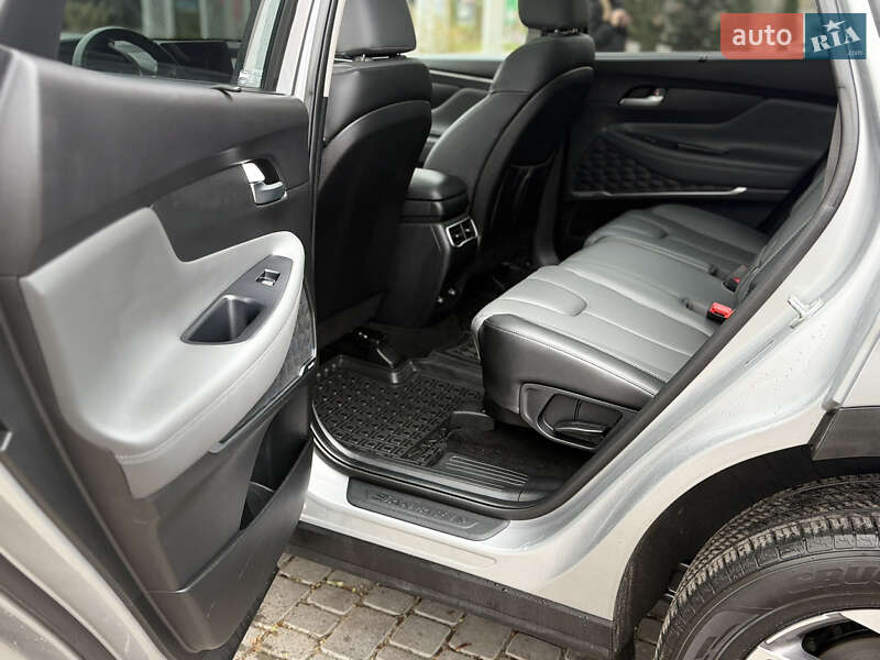 Внедорожник / Кроссовер Hyundai Santa FE 2023 в Каменском фото 15 Внедорожник / Кроссовер Hyundai Santa FE 2023 в Каменском