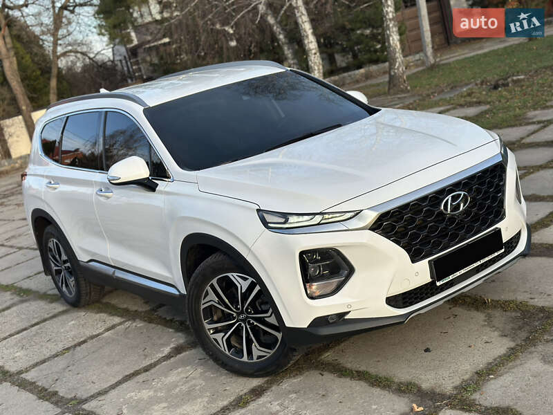 Позашляховик / Кросовер Hyundai Santa FE 2018 в Харкові
