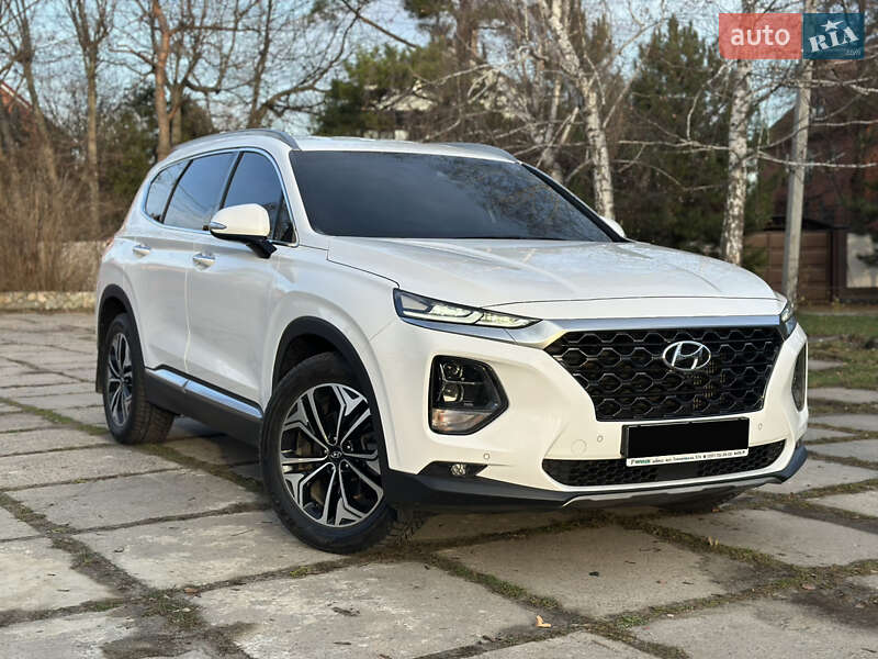 Позашляховик / Кросовер Hyundai Santa FE 2018 в Харкові