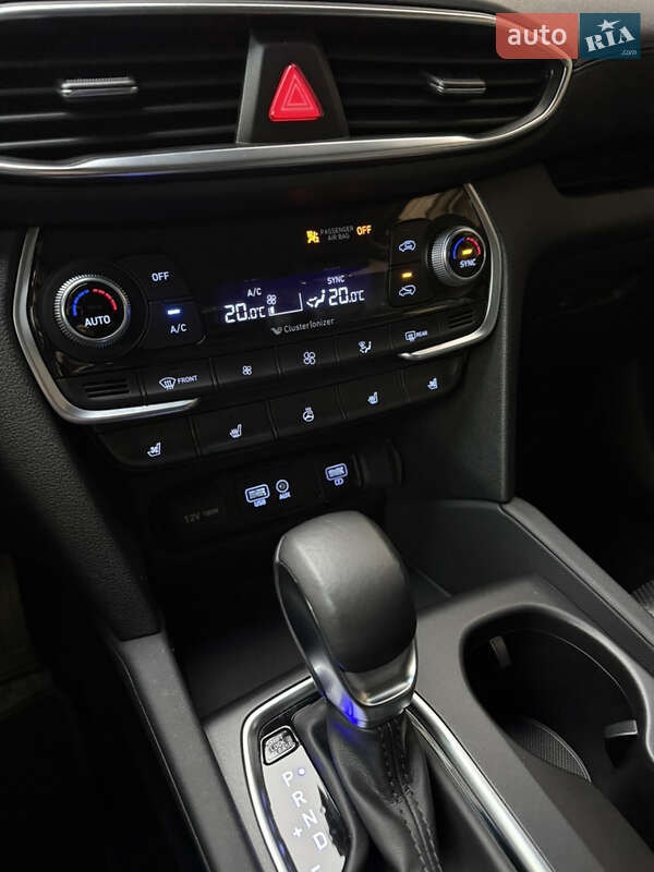 Внедорожник / Кроссовер Hyundai Santa FE 2018 в Днепре