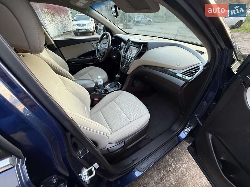 Внедорожник / Кроссовер Hyundai Santa FE 2016 в Одессе