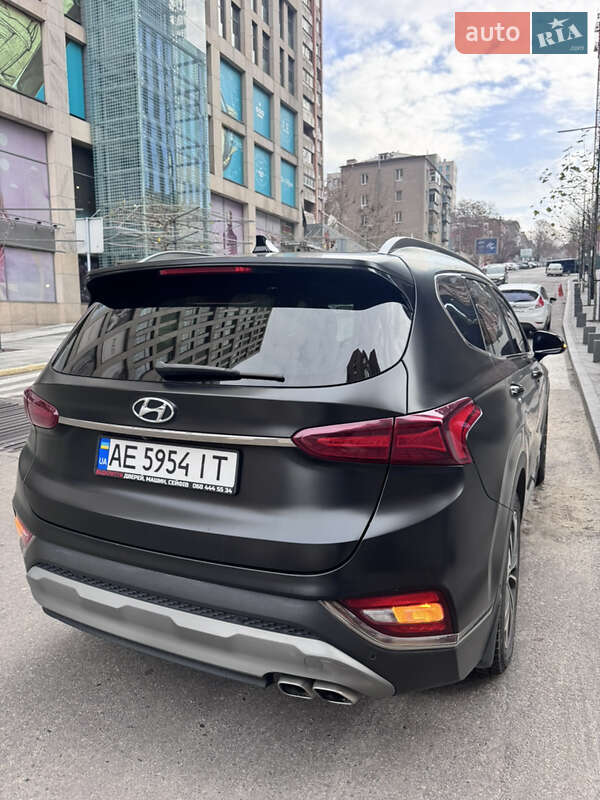Внедорожник / Кроссовер Hyundai Santa FE 2018 в Днепре