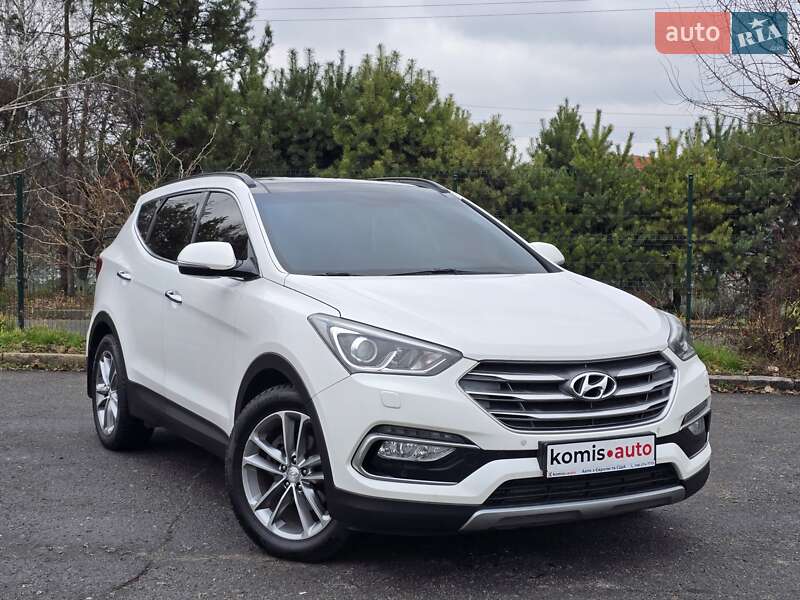 Внедорожник / Кроссовер Hyundai Santa FE 2016 в Хмельницком