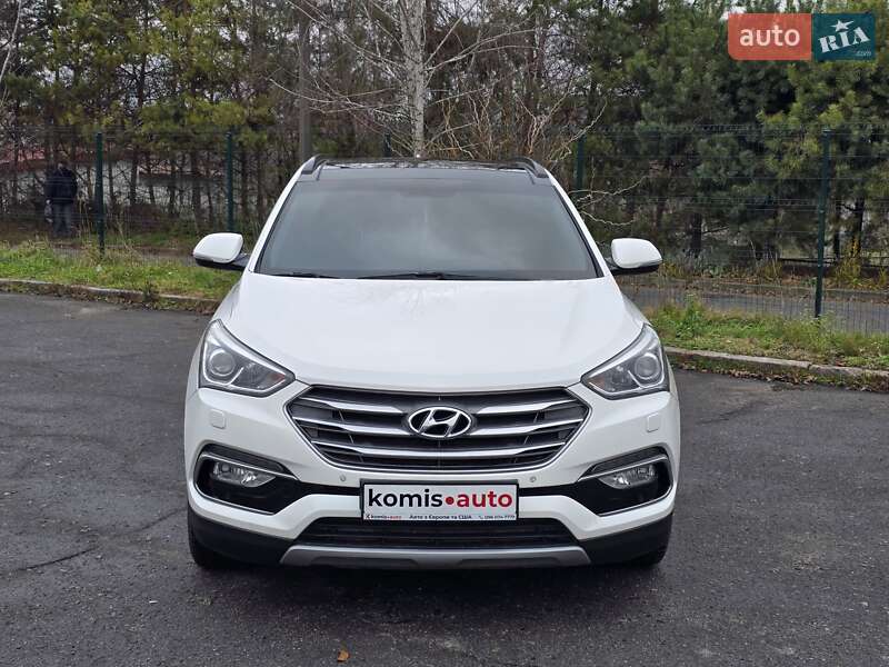 Внедорожник / Кроссовер Hyundai Santa FE 2016 в Хмельницком