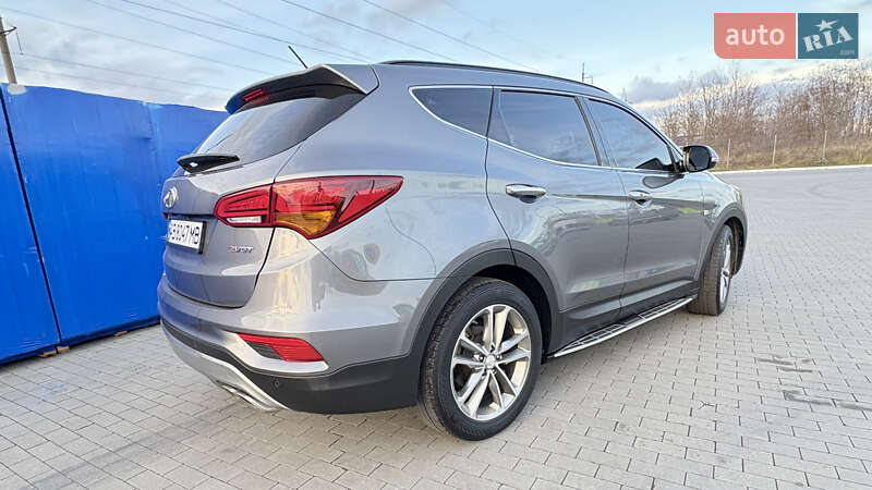 Внедорожник / Кроссовер Hyundai Santa FE 2016 в Виннице