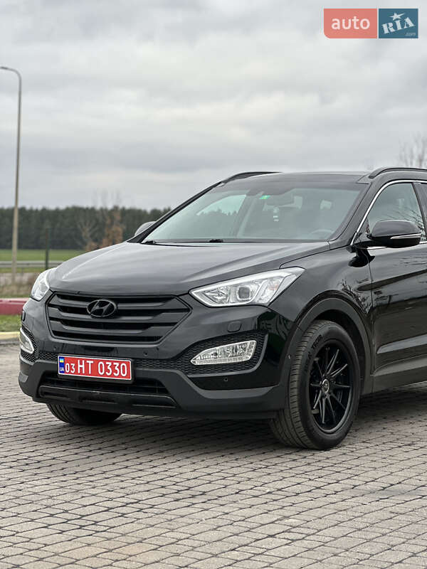 Внедорожник / Кроссовер Hyundai Santa FE 2014 в Радивилове