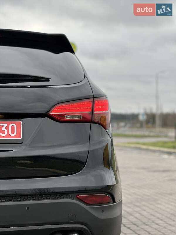 Внедорожник / Кроссовер Hyundai Santa FE 2014 в Радивилове