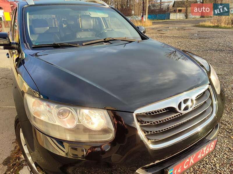 Внедорожник / Кроссовер Hyundai Santa FE 2010 в Ивано-Франковске