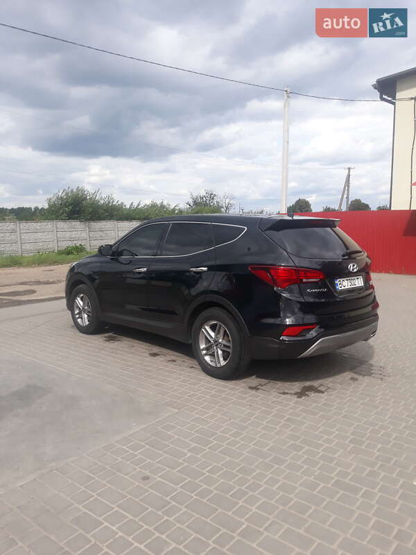 Внедорожник / Кроссовер Hyundai Santa FE 2018 в Каменке-Бугской фото 24 Внедорожник / Кроссовер Hyundai Santa FE 2018 в Каменке-Бугской