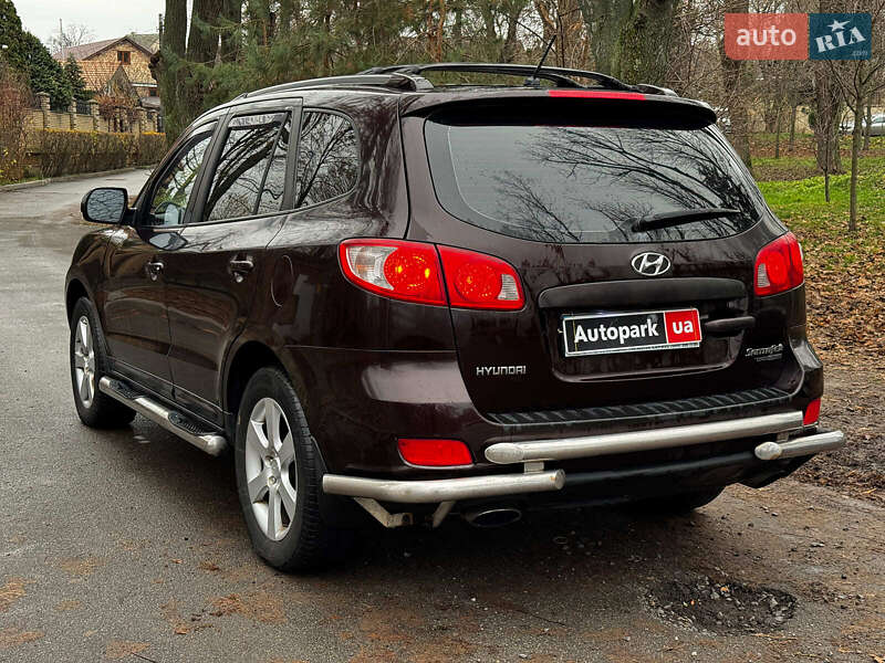 Внедорожник / Кроссовер Hyundai Santa FE 2009 в Киеве