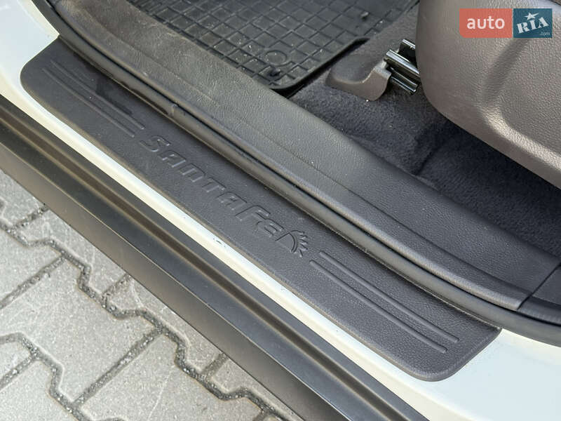 Внедорожник / Кроссовер Hyundai Santa FE 2011 в Ровно фото 33 Внедорожник / Кроссовер Hyundai Santa FE 2011 в Ровно