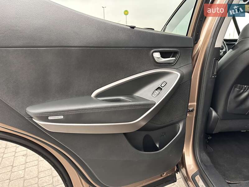 Позашляховик / Кросовер Hyundai Santa FE 2013 в Бродах фото 57 Позашляховик / Кросовер Hyundai Santa FE 2013 в Бродах