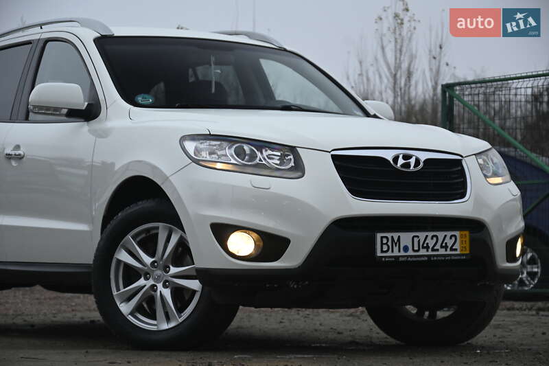 Внедорожник / Кроссовер Hyundai Santa FE 2011 в Бердичеве