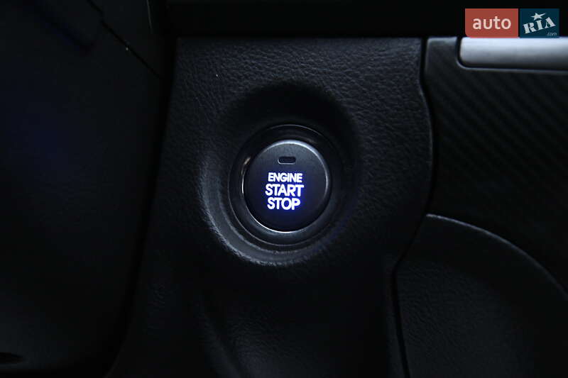 Внедорожник / Кроссовер Hyundai Santa FE 2011 в Бердичеве