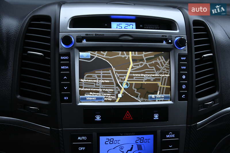 Внедорожник / Кроссовер Hyundai Santa FE 2011 в Бердичеве