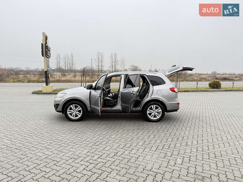 Внедорожник / Кроссовер Hyundai Santa FE 2011 в Коломые