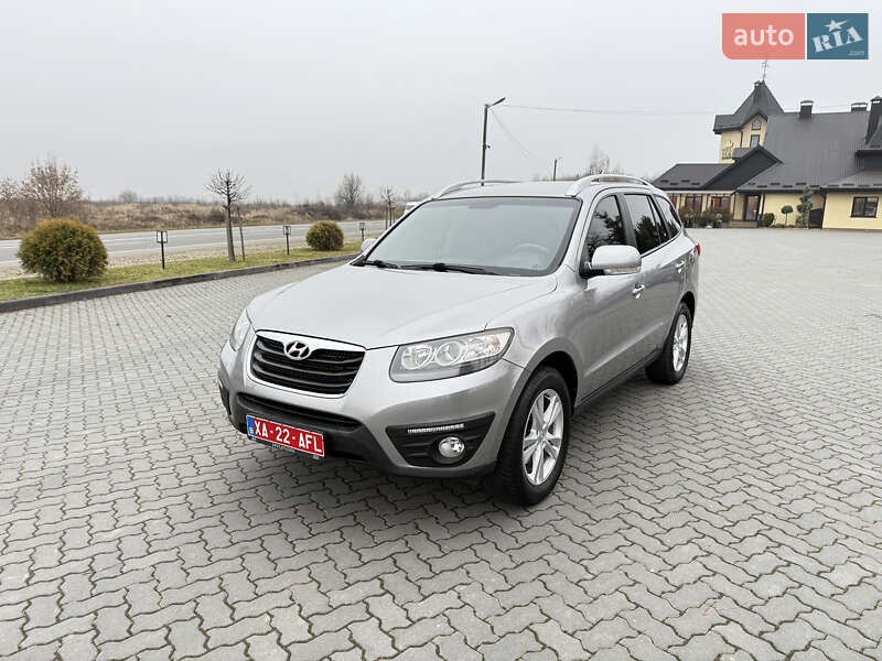 Внедорожник / Кроссовер Hyundai Santa FE 2011 в Коломые