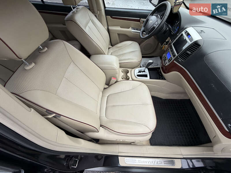 Внедорожник / Кроссовер Hyundai Santa FE 2006 в Виннице