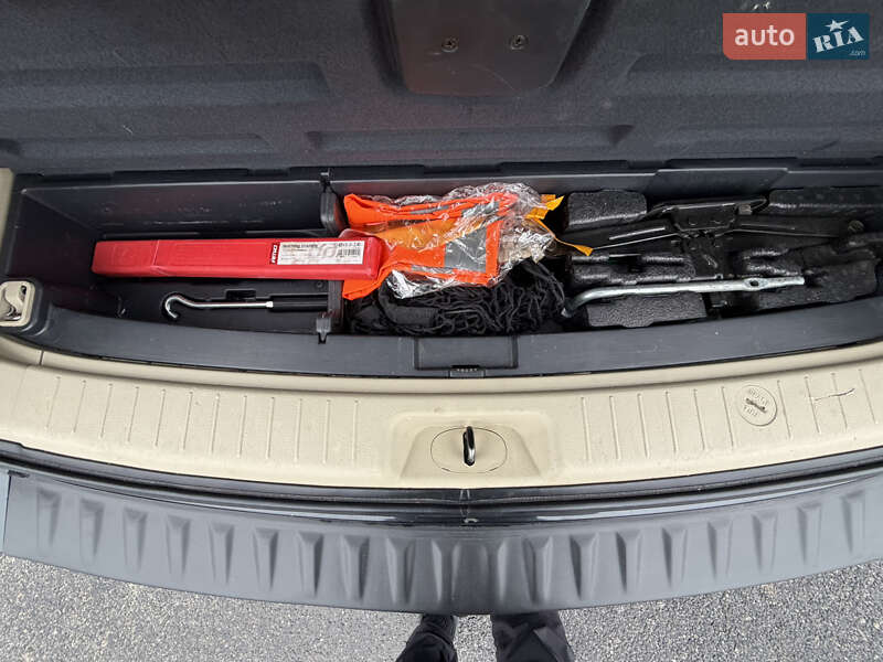 Внедорожник / Кроссовер Hyundai Santa FE 2006 в Виннице