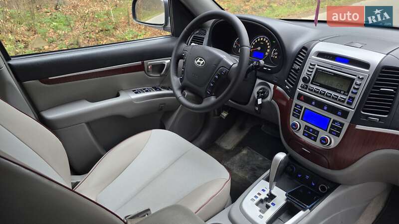 Позашляховик / Кросовер Hyundai Santa FE 2008 в Івано-Франківську