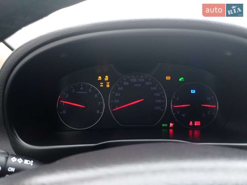 Внедорожник / Кроссовер Hyundai Santa FE 2011 в Виннице