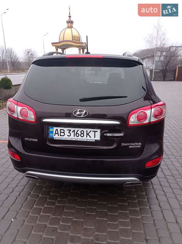 Внедорожник / Кроссовер Hyundai Santa FE 2011 в Виннице