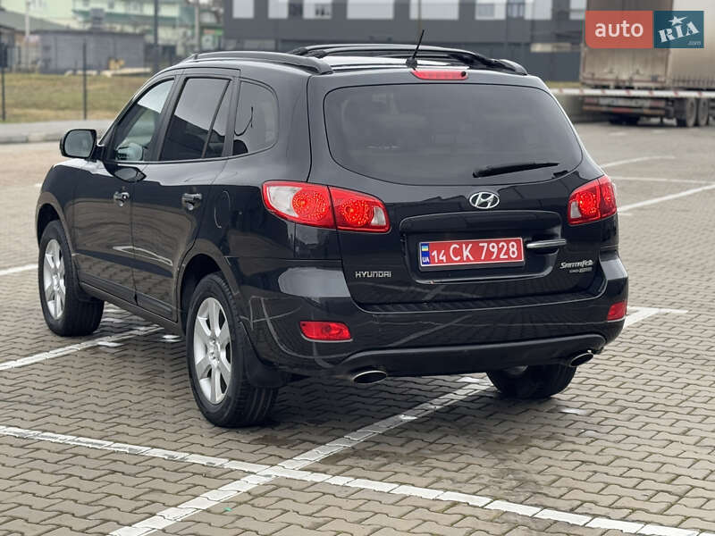 Внедорожник / Кроссовер Hyundai Santa FE 2009 в Ивано-Франковске